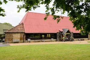 Red Barn - (C)AJFeatherPhotography-The Red Barn-215